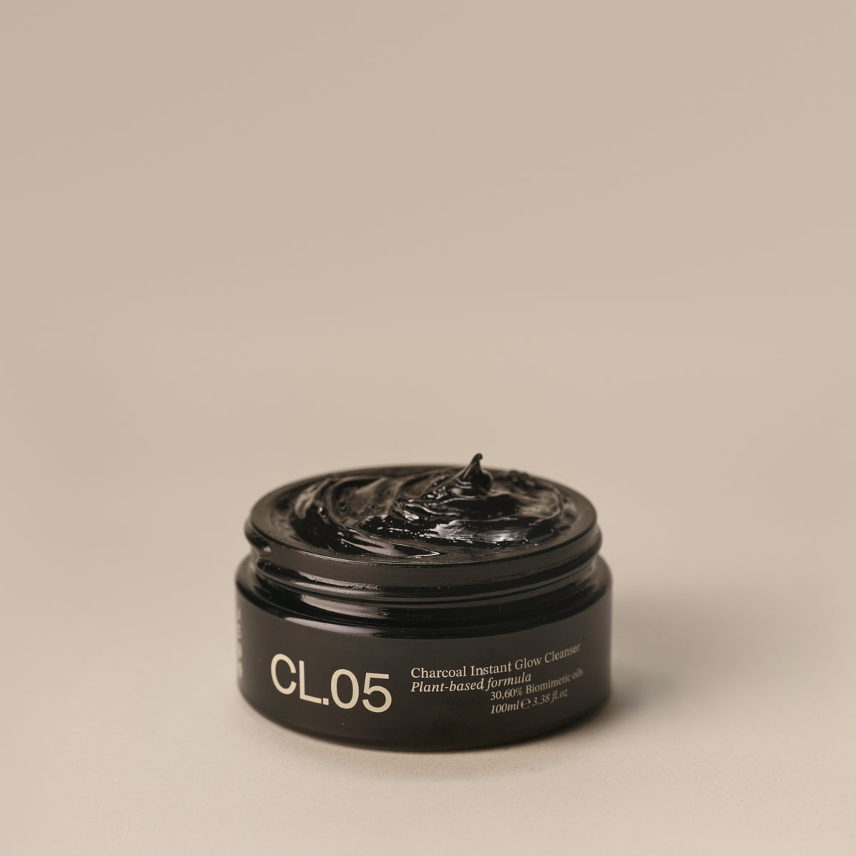 Charcoal Instant Glow Cleanser